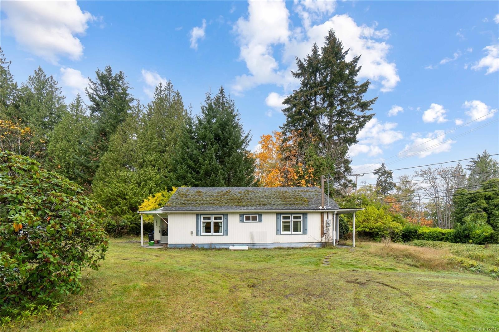 6850 Island Hwy West, Bowser, BC