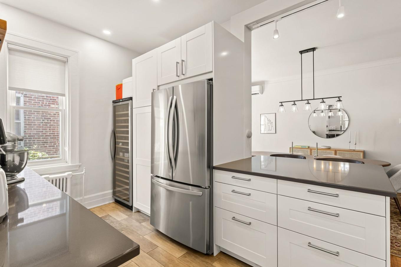 Kitchen - 2265 Av. De Melrose, Montréal (Côte-Des-Neiges/Notre-Dame-De-Grâce), QC - Indoor Photo Showing Kitchen