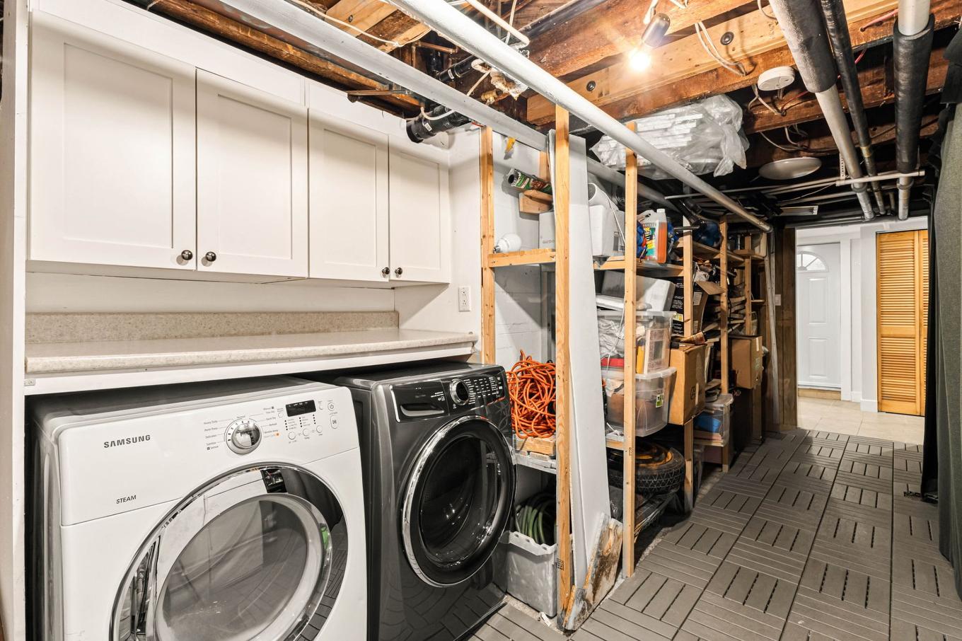Laundry room - 2265 Av. De Melrose, Montréal (Côte-Des-Neiges/Notre-Dame-De-Grâce), QC - Indoor Photo Showing Laundry Room