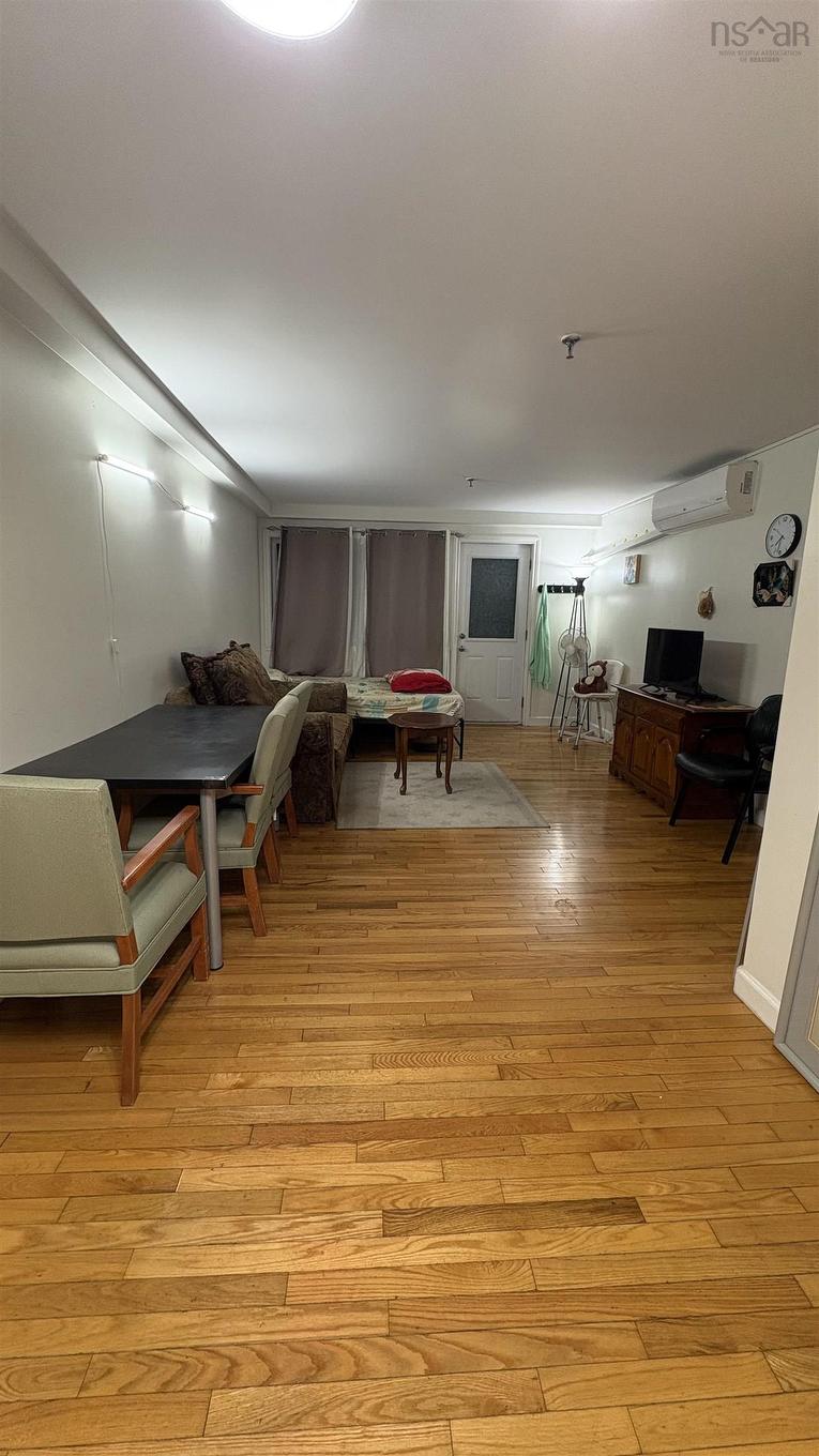 104 131 Farnham Gate Road, Halifax, NS