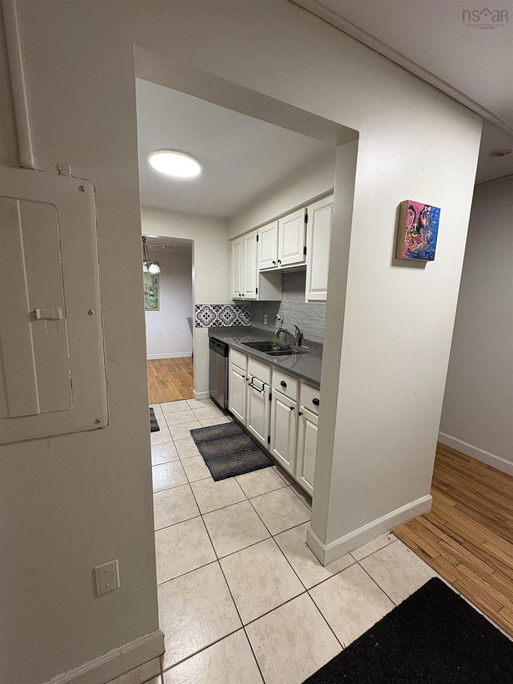 104 131 Farnham Gate Road, Halifax, NS