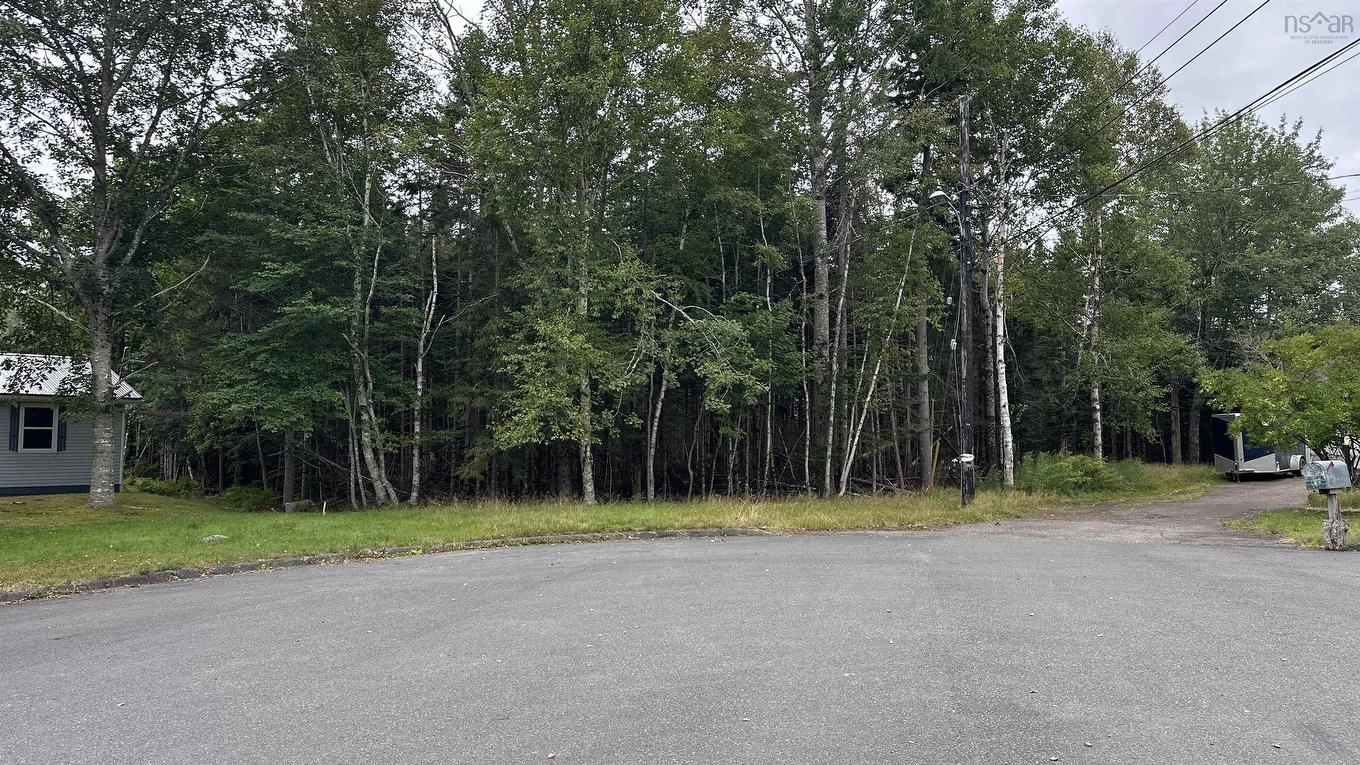 81A First Court, Valley, NS