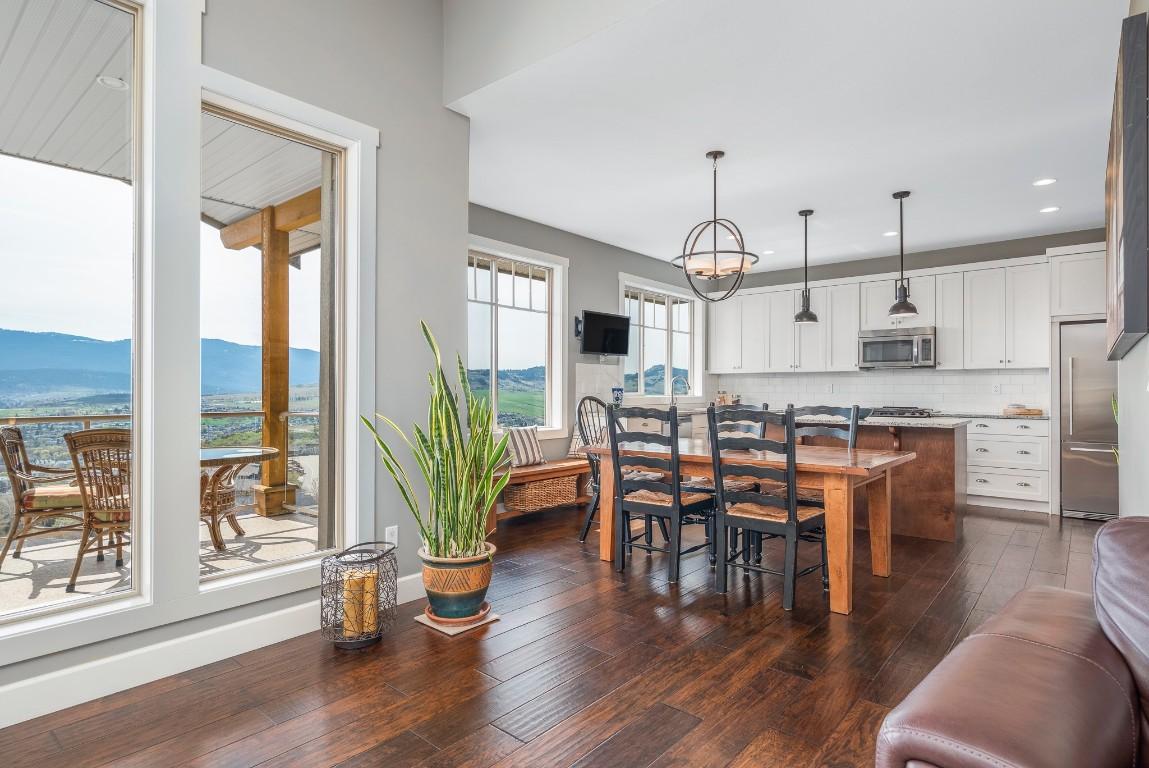 4008 Terrapin Place, Vernon, BC - Indoor