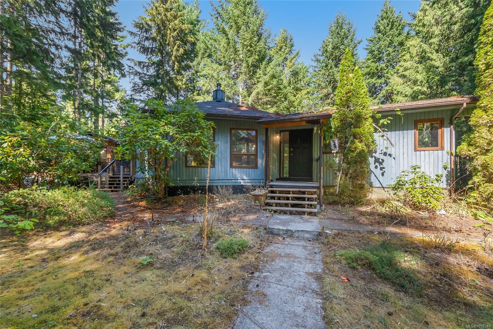 505 Baylis Rd, Qualicum Beach, BC