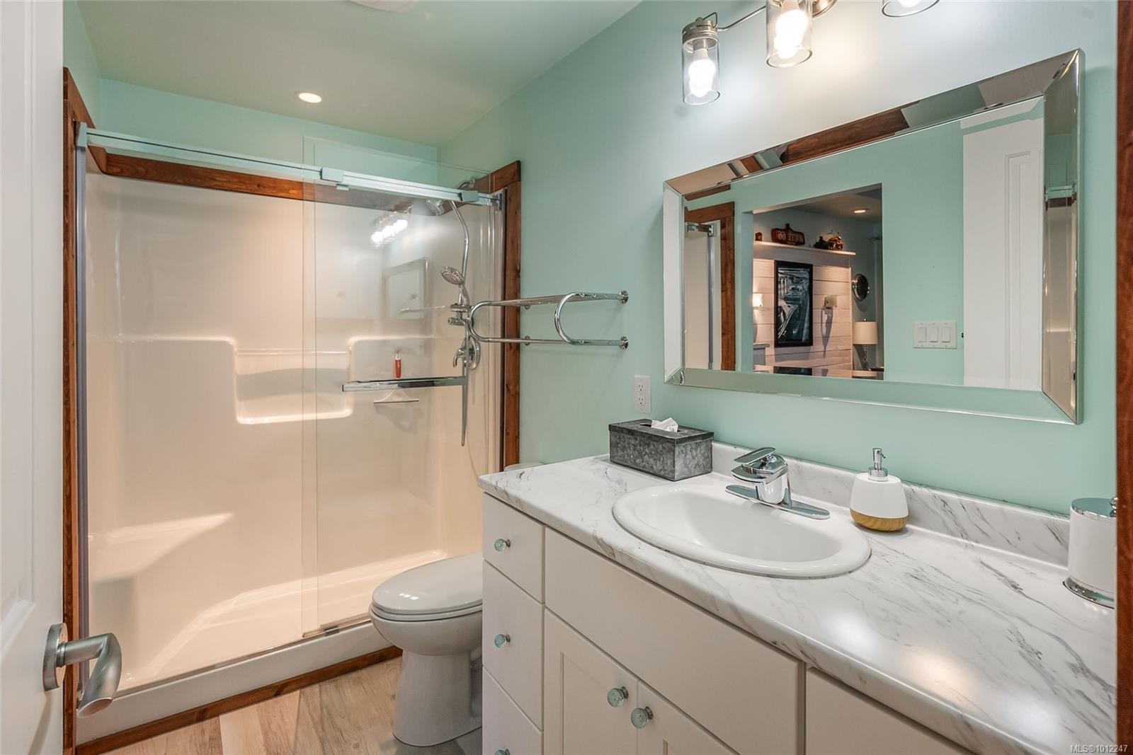 505 Baylis Rd, Qualicum Beach, BC