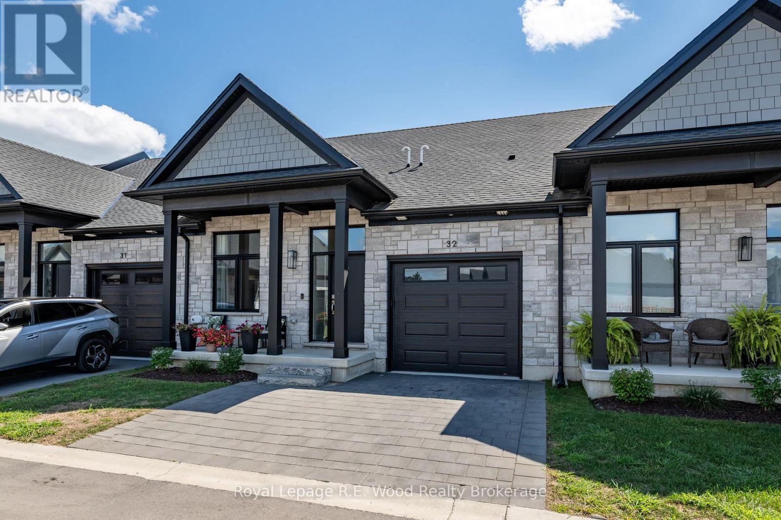 32 - 63 Compass Trail, Central Elgin, ON - Outdoor With Facade