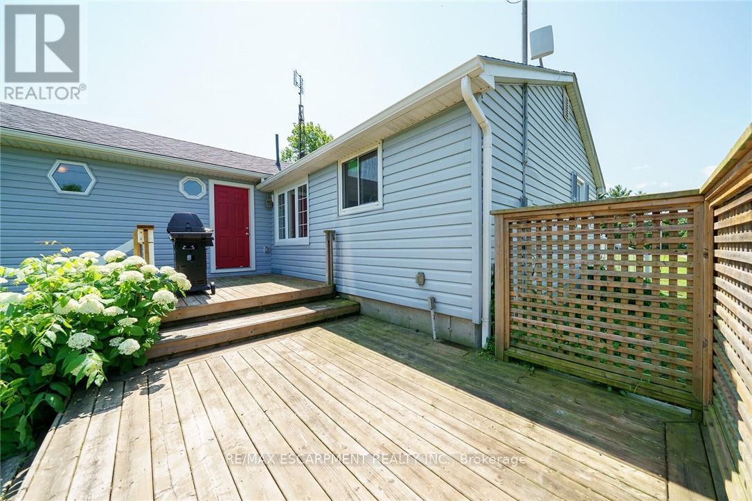 1896 River Road, Haldimand, ON - Outdoor With Deck Patio Veranda With Exterior