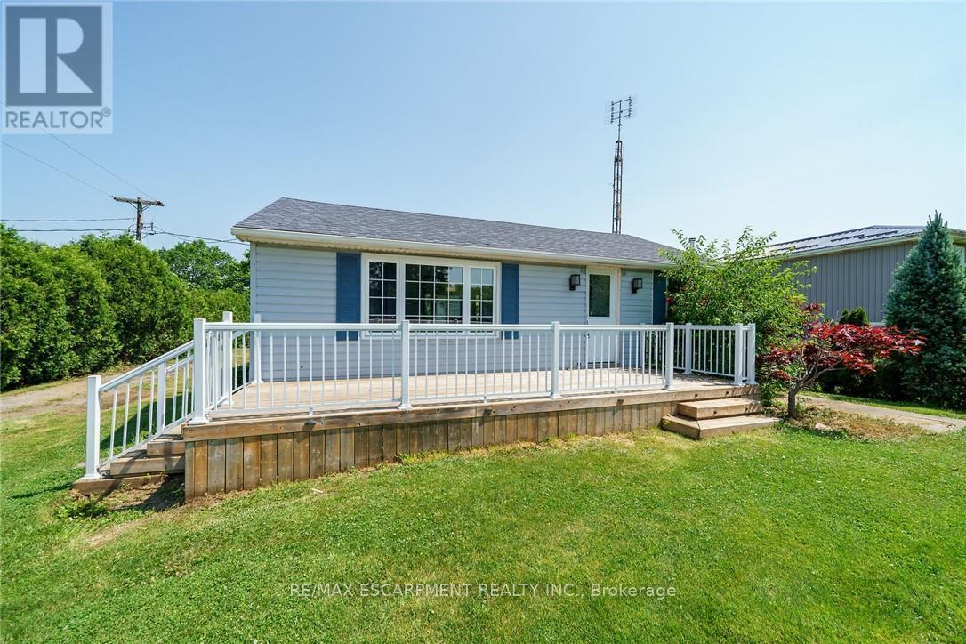 1896 River Road, Haldimand, ON - Outdoor With Deck Patio Veranda
