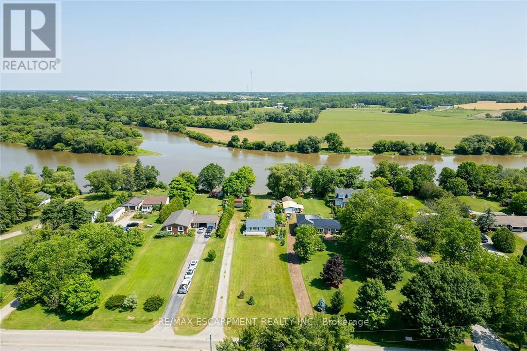 1896 River Road, Haldimand, ON - Outdoor With Body Of Water With View