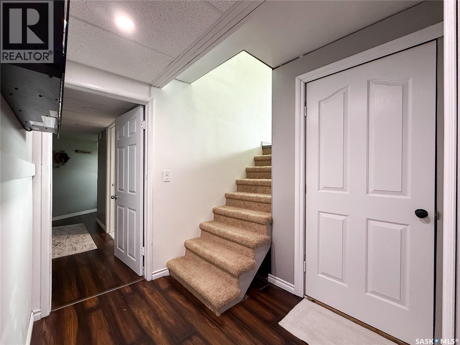 102 Claustre Avenue, Maple Creek, SK - Indoor Photo Showing Other Room