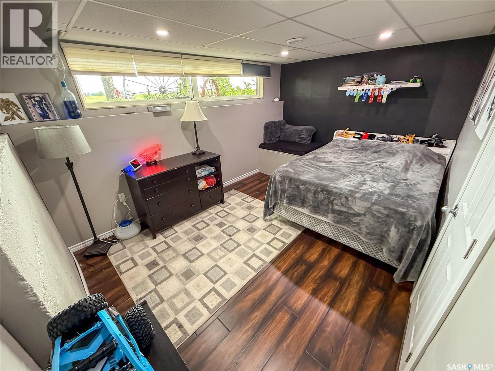 102 Claustre Avenue, Maple Creek, SK - Indoor Photo Showing Other Room