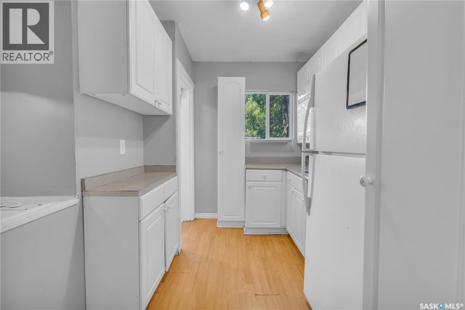 2056 Princess Street, Regina, SK - Indoor