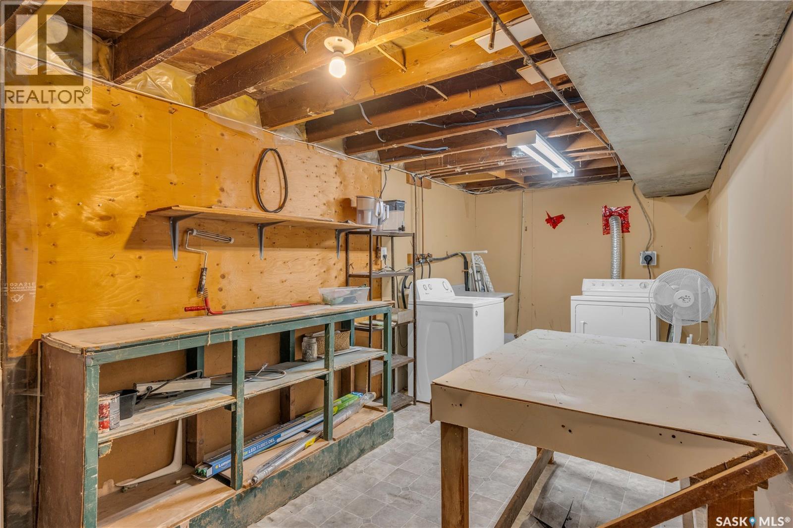 2056 Princess Street, Regina, SK - Indoor Photo Showing Basement