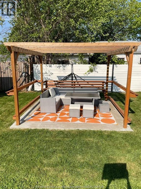 11 Victoria Street, Wheatley, ON