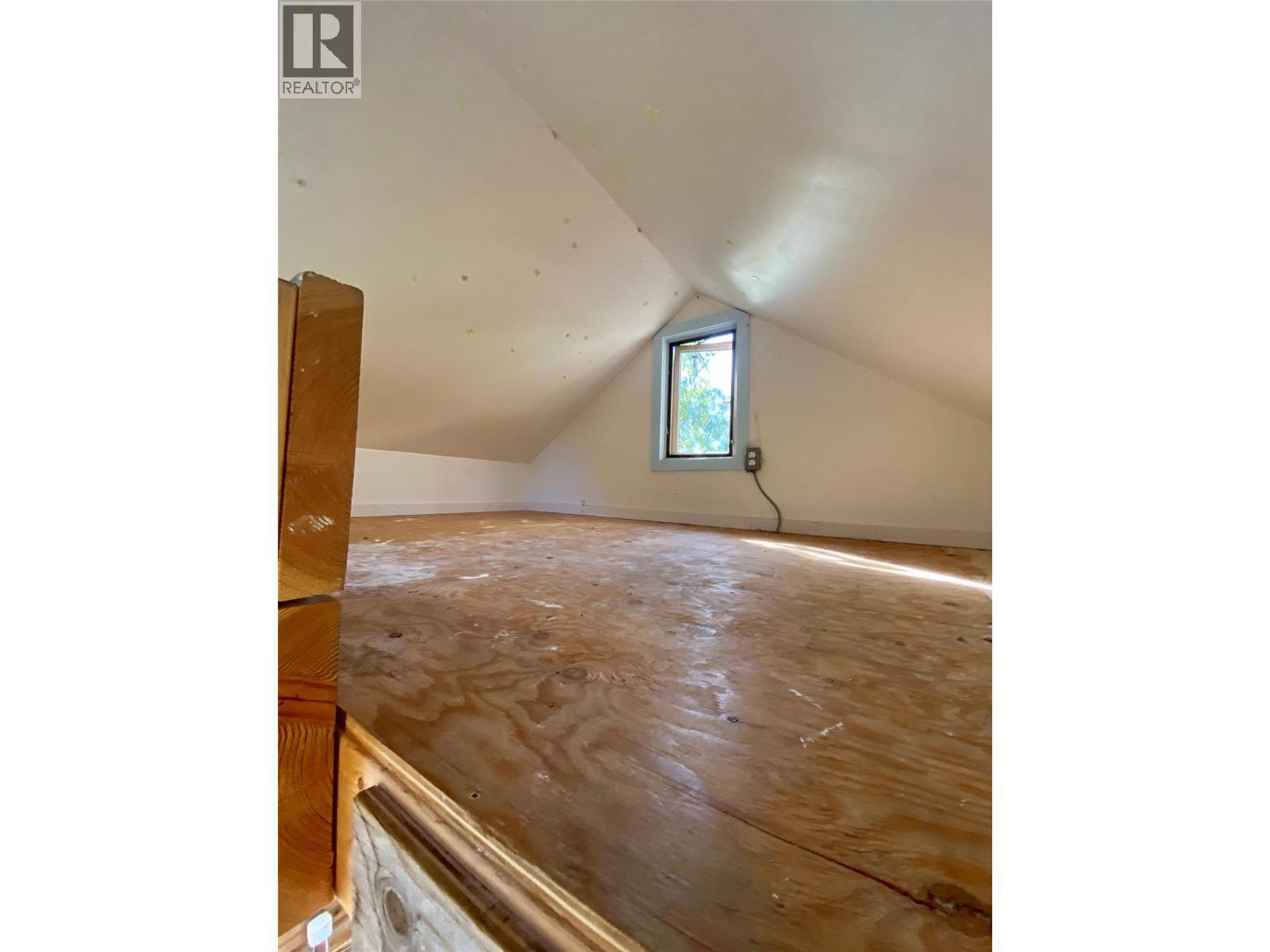 Pcl A Birch Street, Ymir, BC