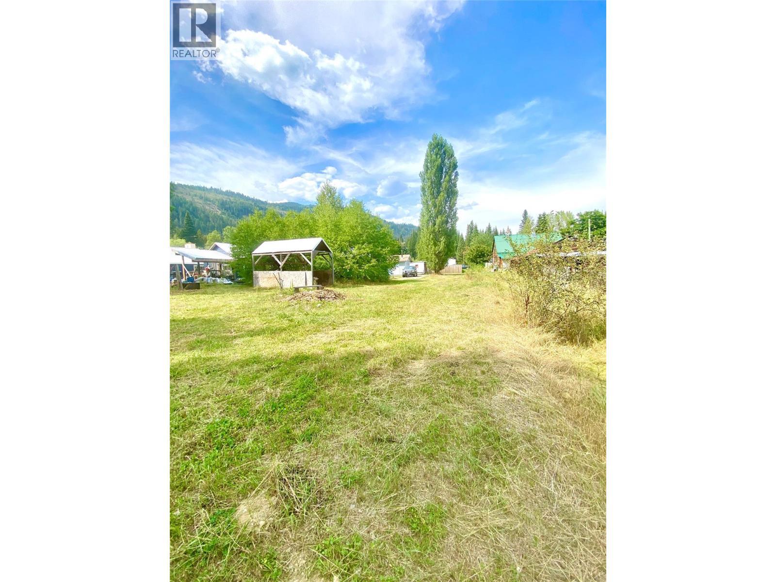 Pcl A Birch Street, Ymir, BC