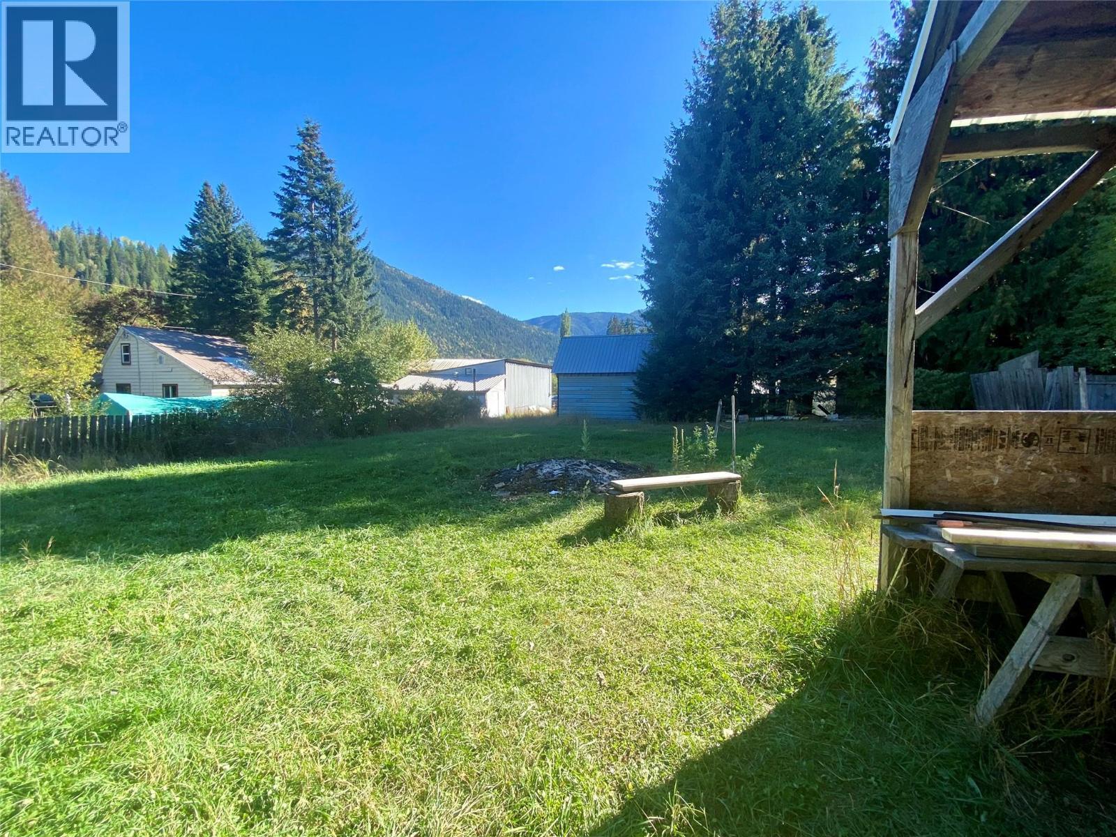 Pcl A Birch Street, Ymir, BC