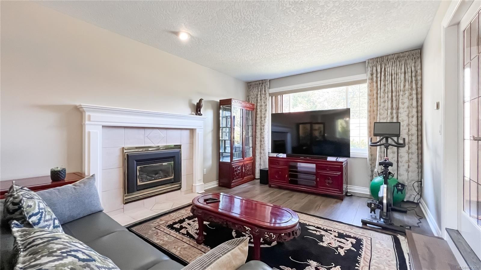 1016 Adeline Pl, Saanich, BC