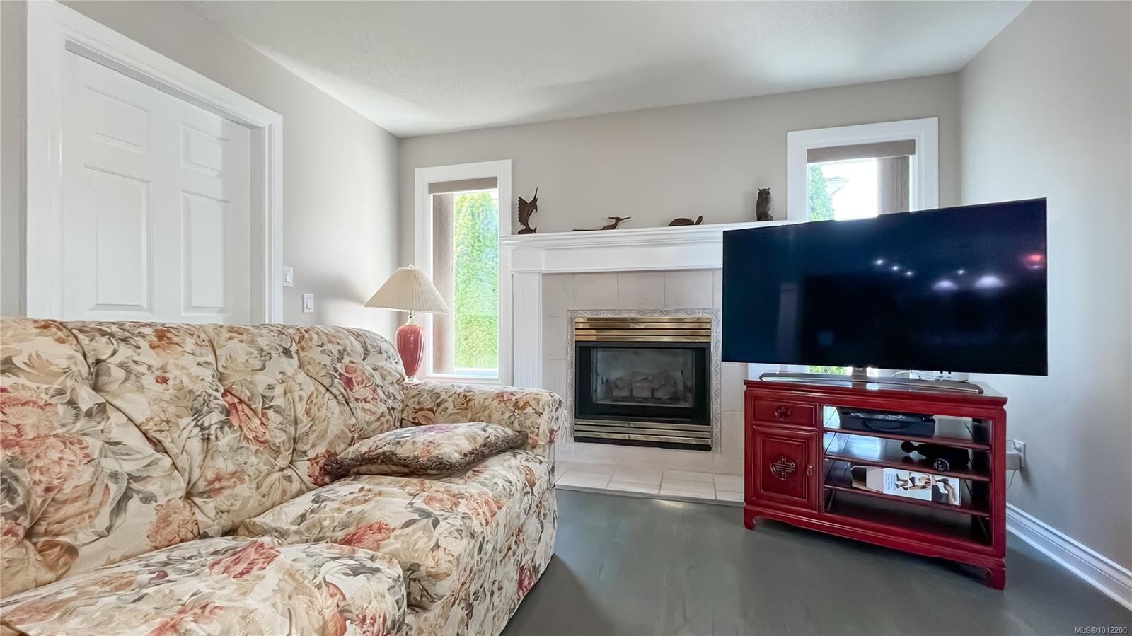 1016 Adeline Pl, Saanich, BC