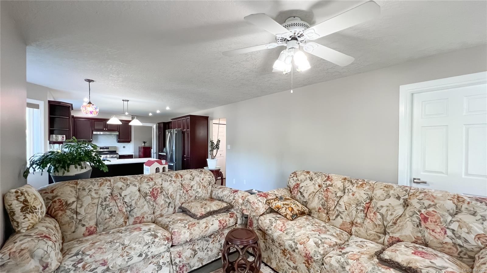 1016 Adeline Pl, Saanich, BC