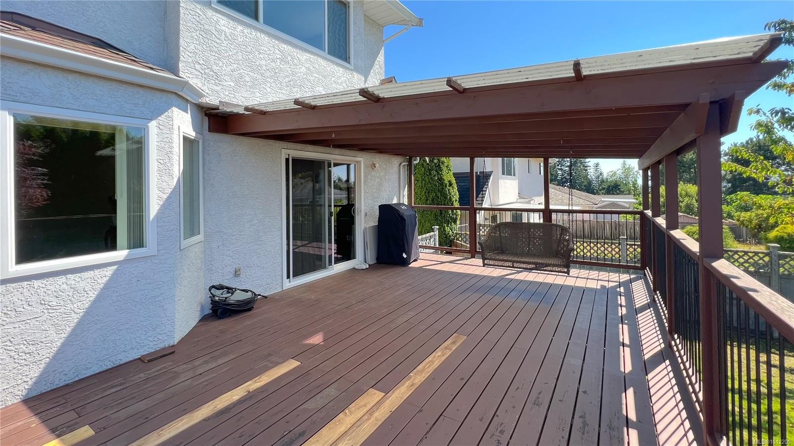 1016 Adeline Pl, Saanich, BC