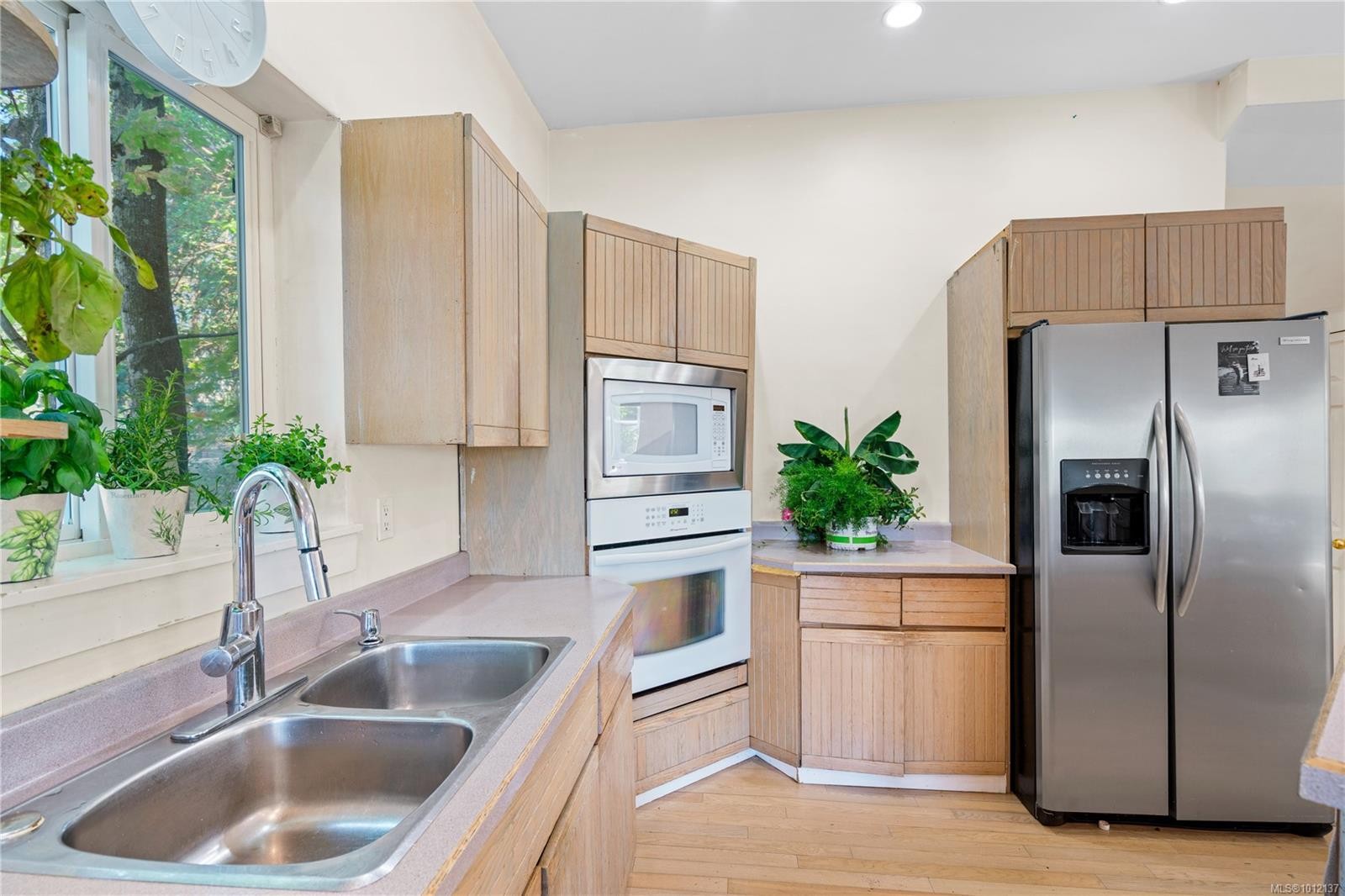 2545 Florence Lake Rd, Langford, BC