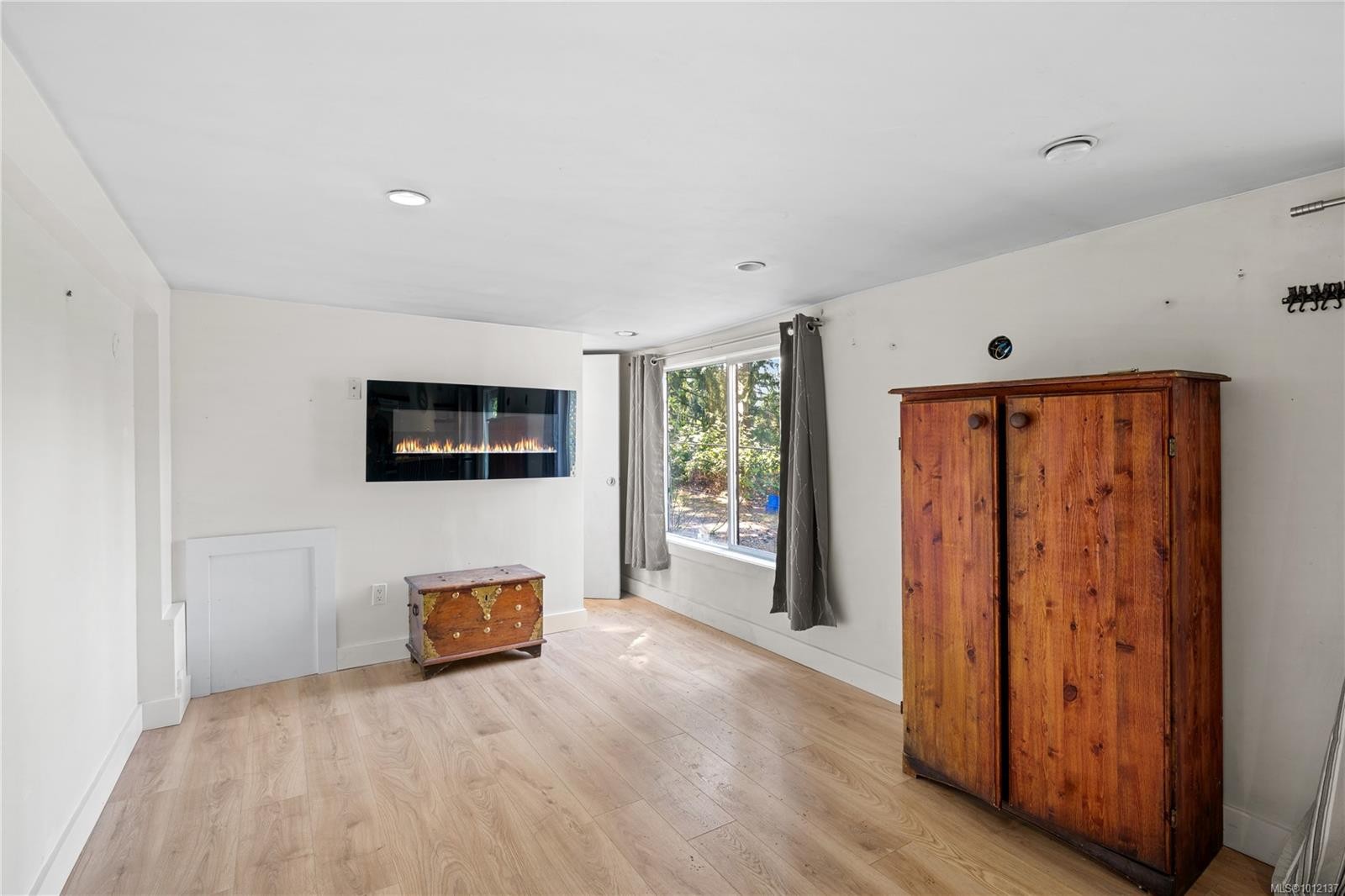 2545 Florence Lake Rd, Langford, BC