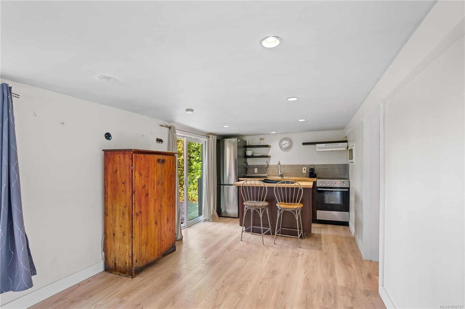 2545 Florence Lake Rd, Langford, BC