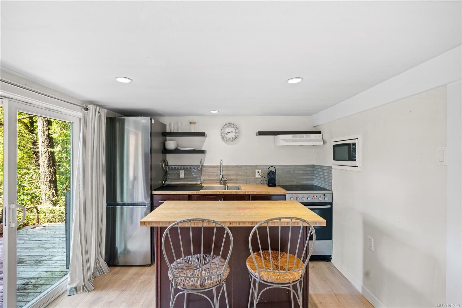 2545 Florence Lake Rd, Langford, BC