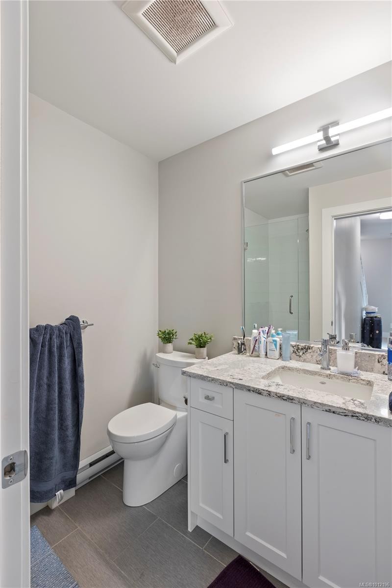 2768 Celestial Crt, Langford, BC - Indoor Photo Showing Bathroom