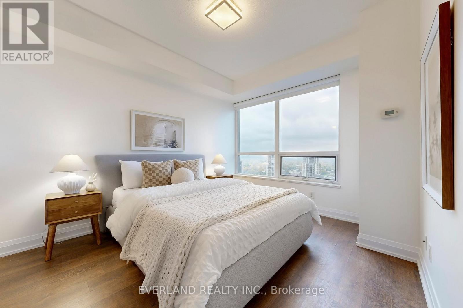 2710 - 2 Anndale Drive, Toronto, ON - Indoor Photo Showing Bedroom