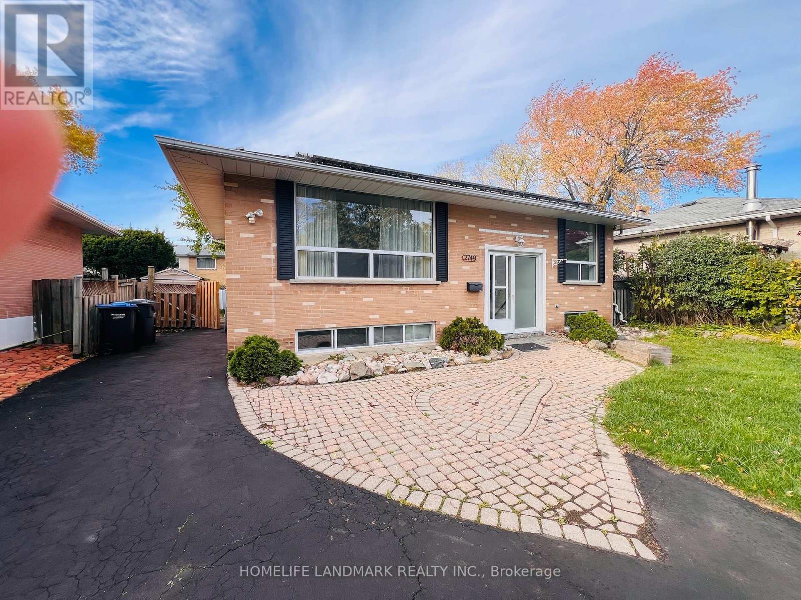 2749 Truscott Drive, Mississauga, ON - Outdoor
