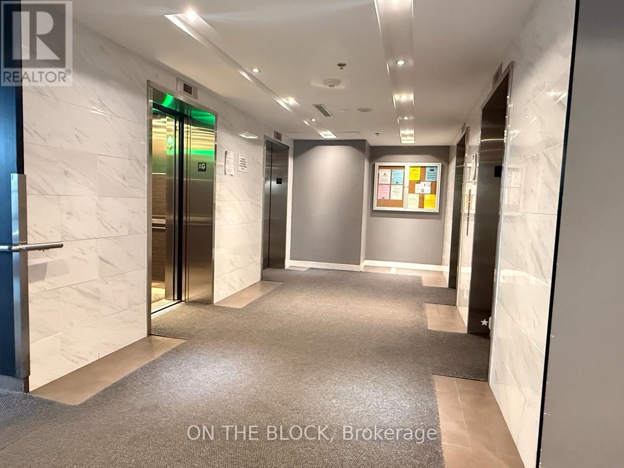 302 - 38 Joe Shuster Way, Toronto, ON - Indoor Photo Showing Other Room