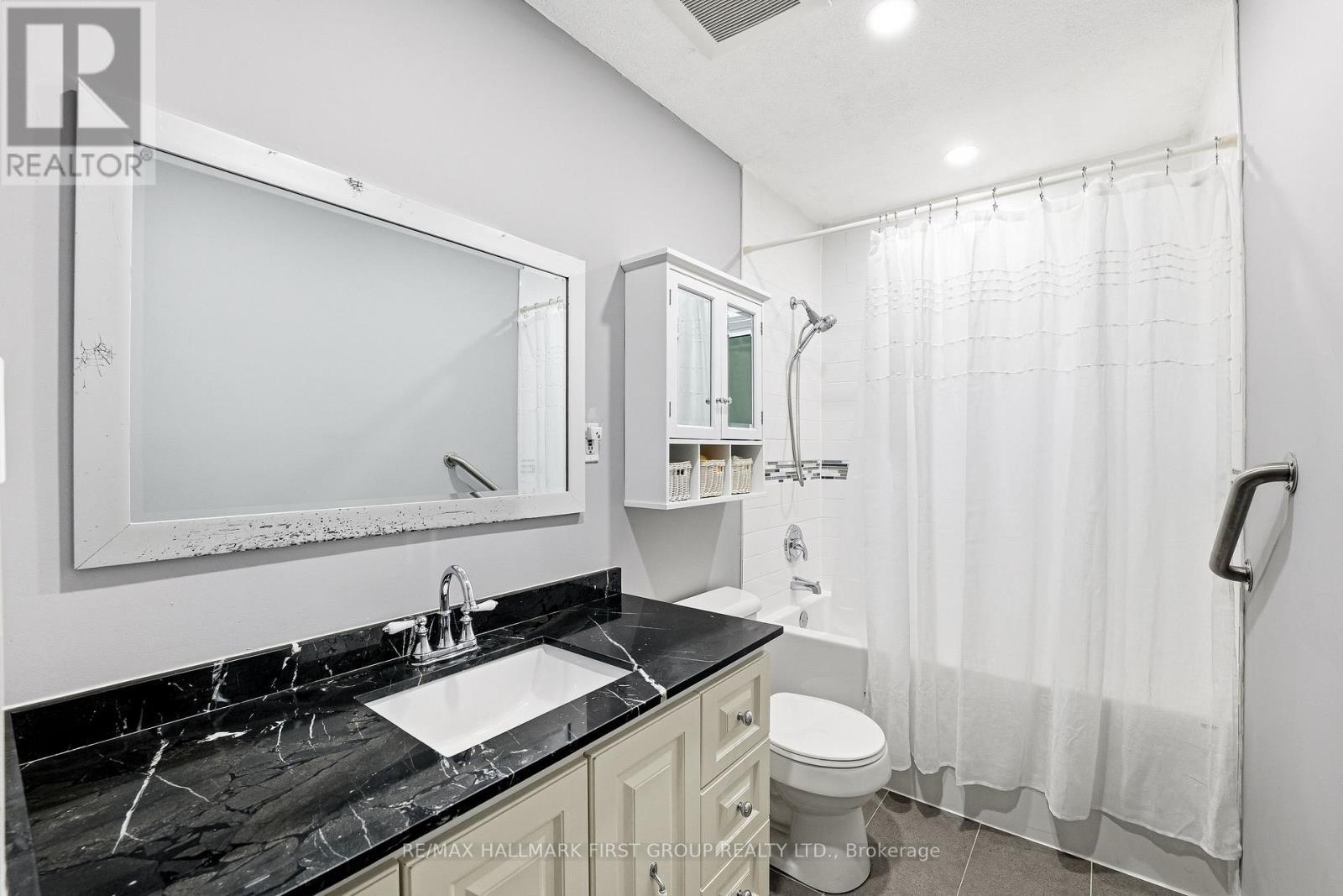 42 Division Street, Cramahe, ON - Indoor Photo Showing Bathroom