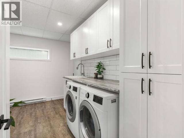 212 Neecheah Street, Whitehorse, YT - Indoor Photo Showing Laundry Room