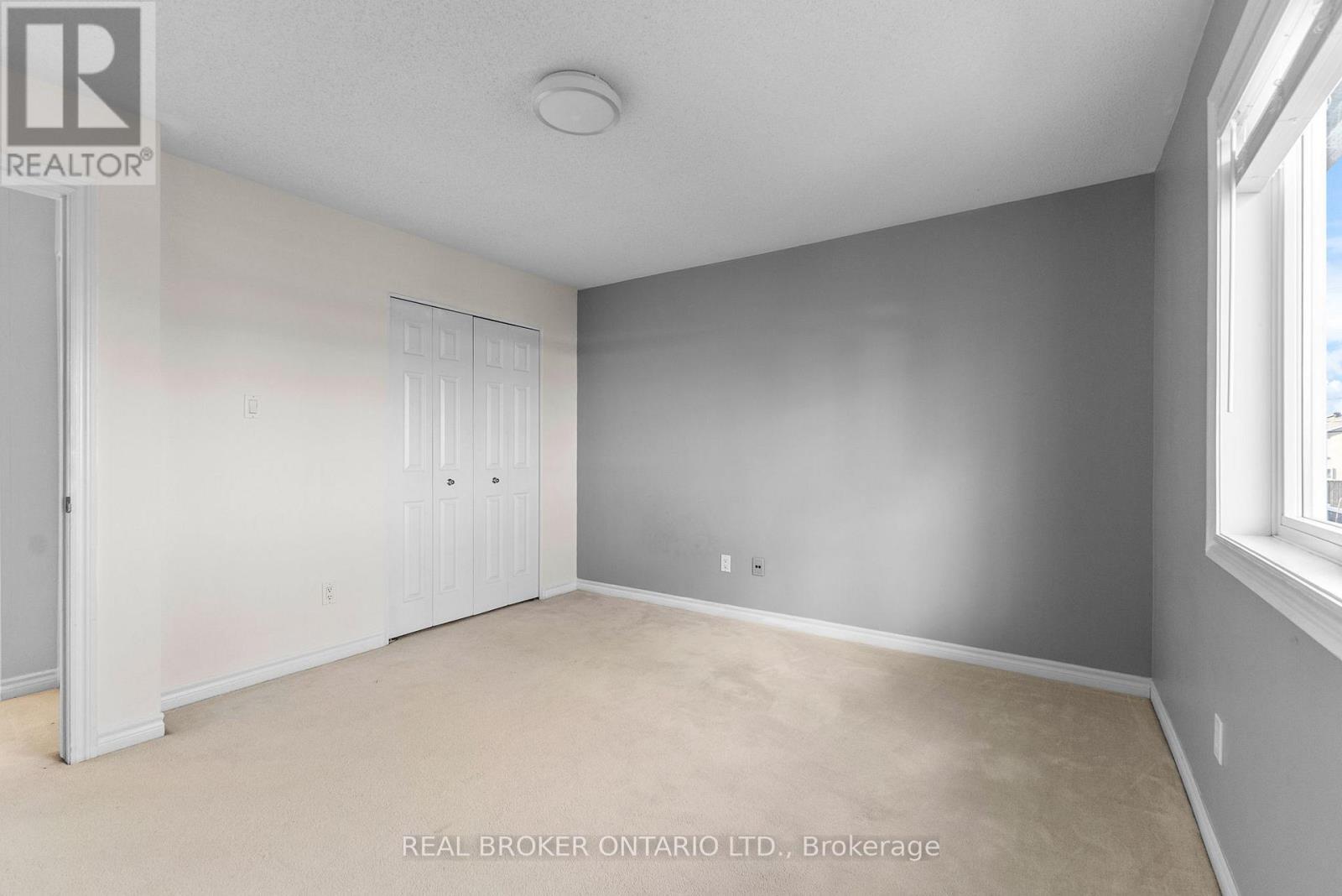 Bedroom 2 - 2014 Jasper Avenue, Ottawa, ON - Indoor Photo Showing Other Room