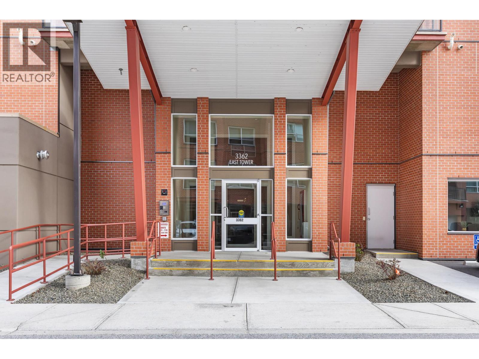 3362 Skaha Lake Road Unit# 307, Penticton, BC - Outdoor With Exterior