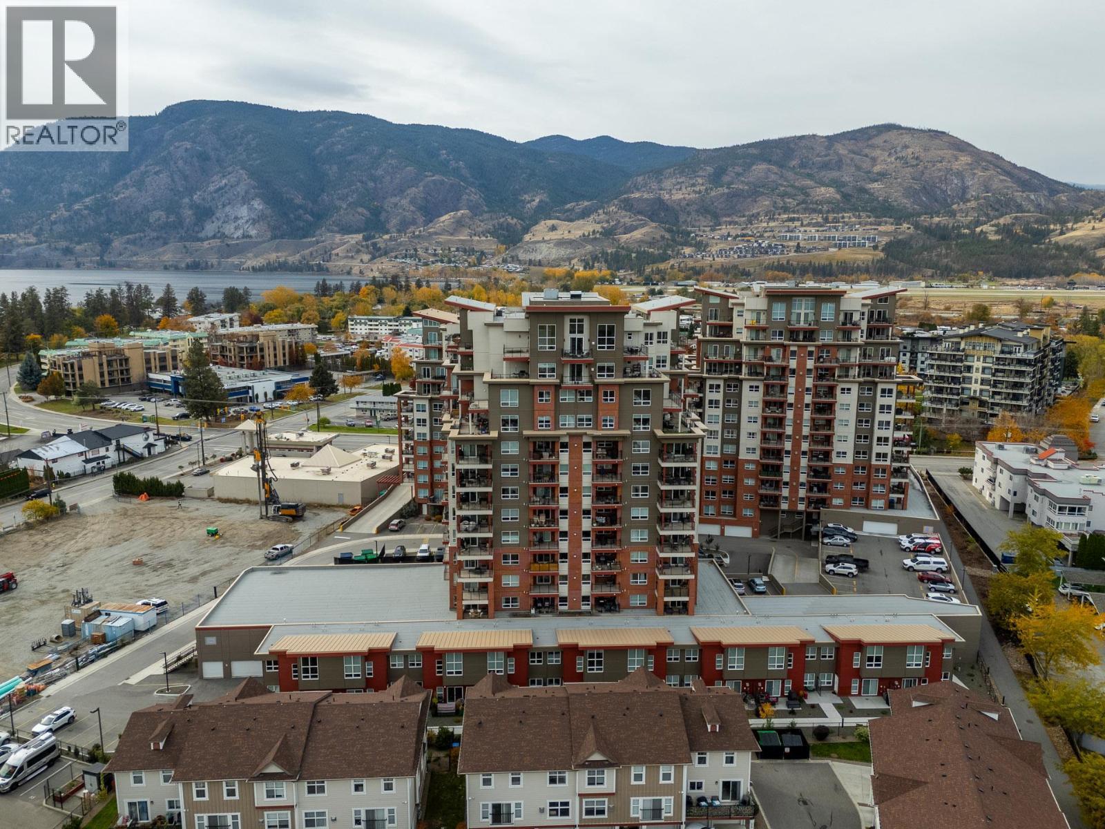 3362 Skaha Lake Road Unit# 307, Penticton, BC - Outdoor With Body Of Water With View