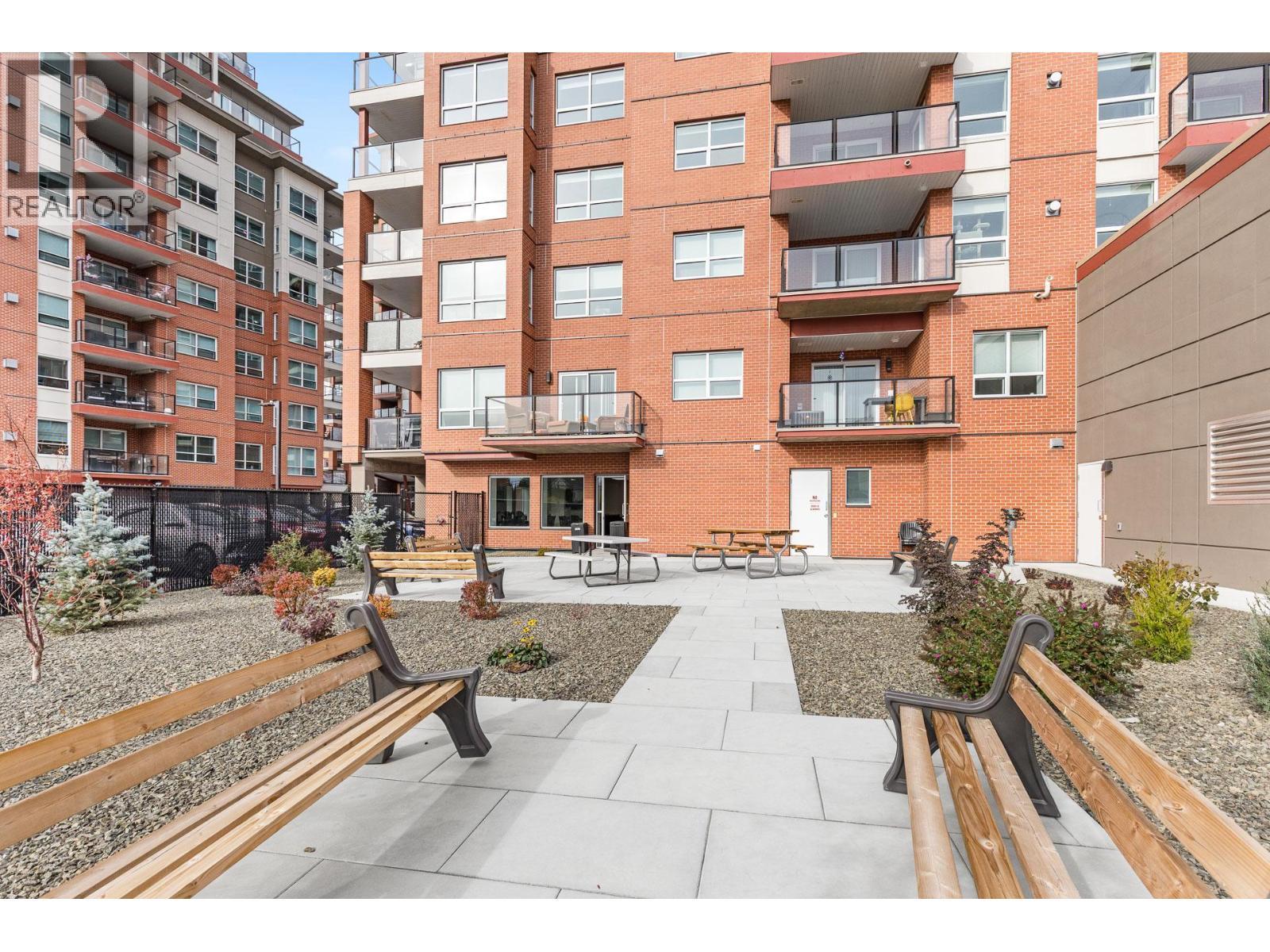 3362 Skaha Lake Road Unit# 307, Penticton, BC - Outdoor