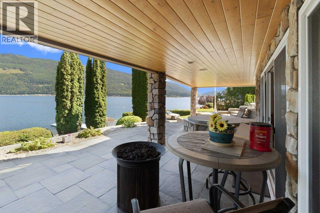 4842 Sunnybrae Canoe Point Road, Tappen, BC - Outdoor With Deck Patio Veranda With Exterior