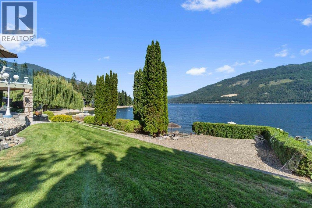 4842 Sunnybrae Canoe Point Road, Tappen, BC - Outdoor With Body Of Water With View