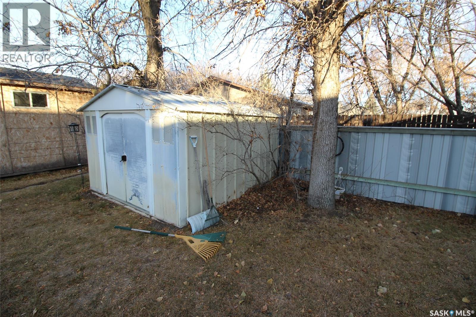 175 6Th Avenue W, Shaunavon, SK