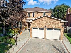 33 SIMMS DRIVE Ajax, ON L1T 3J5