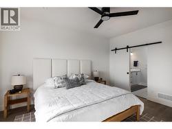 **Showhome photos - Actual home may differ in design, finishes, and features** -