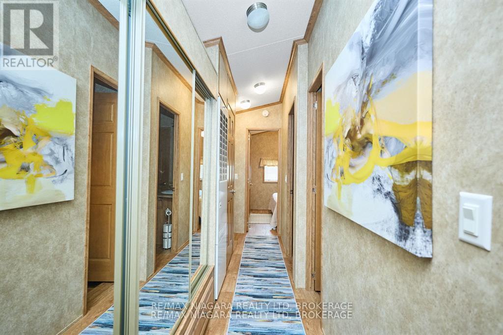 525 - 1501 Line 8 Road, Niagara-On-The-Lake (Queenston), ON - Indoor Photo Showing Other Room