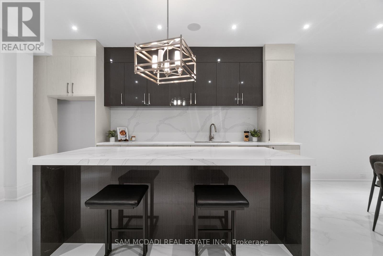 84 Pebbleridge Place, Oakville, ON - Indoor