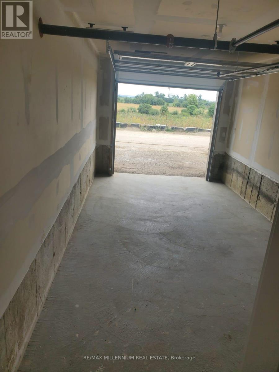 21 - 45 Fieldridge Crescent, Brampton, ON - Indoor