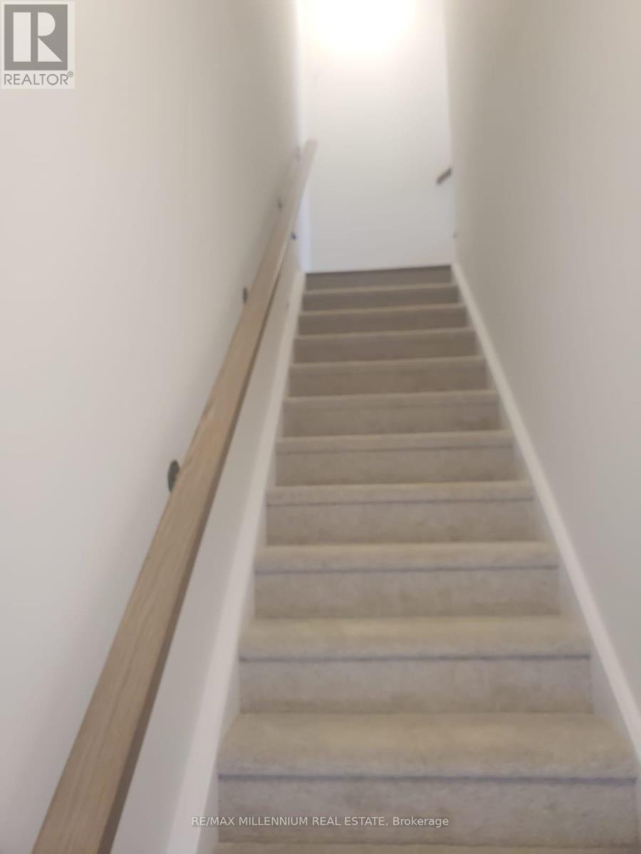 21 - 45 Fieldridge Crescent, Brampton, ON - Indoor Photo Showing Other Room