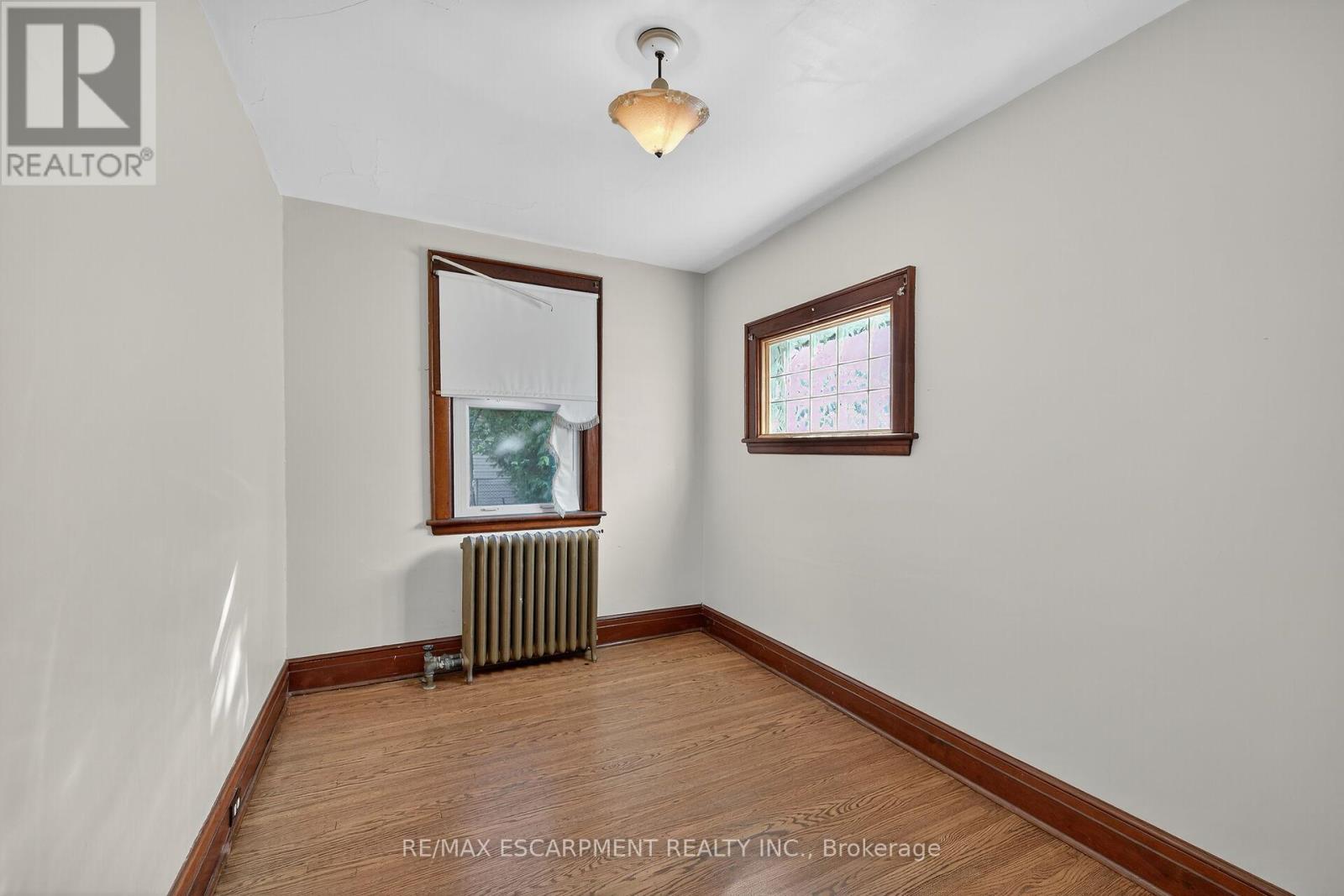 103 Leinster Avenue S, Hamilton, ON - Indoor Photo Showing Other Room