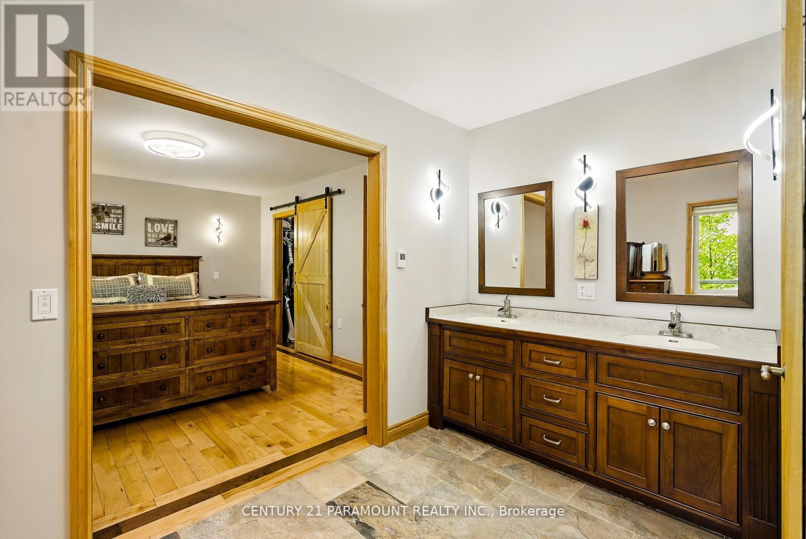 276 Jeffrey Road N, Ryerson, ON - Indoor Photo Showing Bathroom